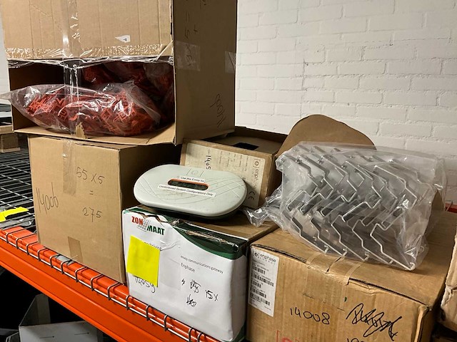 Partij zonnepaneel installatie materiaal - afbeelding 7 van  14