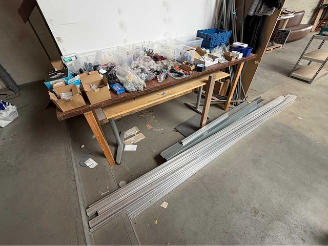 Partij zonnepaneel installatie materiaal - afbeelding 7 van  12