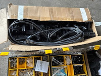 Partij zonnepaneel installatiematerialen - afbeelding 2 van  2
