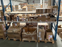 Partij zonnepaneel installatiematerialen - afbeelding 1 van  2