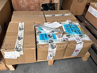 Partij zonnepaneel installatiematerialen - afbeelding 11 van  22
