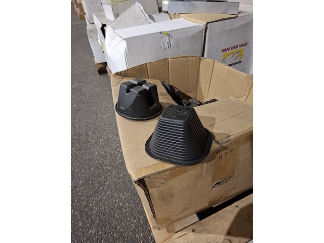 Partij zonnepaneel montage toebehoren - afbeelding 11 van  14