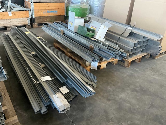 Partij zonnepaneel montagemateriaal - afbeelding 5 van  12