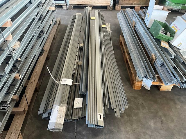 Partij zonnepaneel montagemateriaal - afbeelding 6 van  12