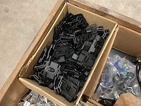 Partij zonnepaneel montagemateriaal - afbeelding 2 van  13