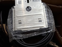 Partij zonnepaneel toebehoren o.a. huawei, sma, solar edge - afbeelding 3 van  19