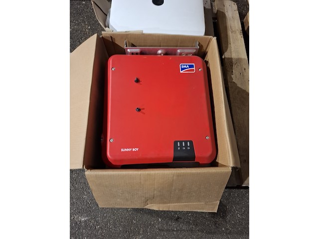 Partij zonnepaneel toebehoren o.a. huawei, sma, solar edge - afbeelding 12 van  19