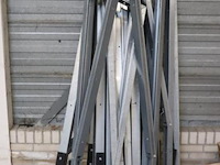 Partij zonnepaneelprofielen - afbeelding 1 van  6