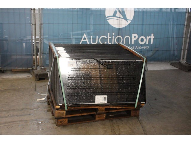 Partij zonnepanelen abound solar ab1-67b 1000v 50stuks nieuw - afbeelding 1 van  1