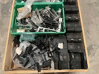 Partij zonnepanelen montage toebehoren - afbeelding 2 van  8