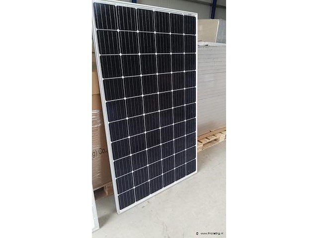 Partij zonnepanelen o.a. blk-g5 310-14 stuks - afbeelding 3 van  5