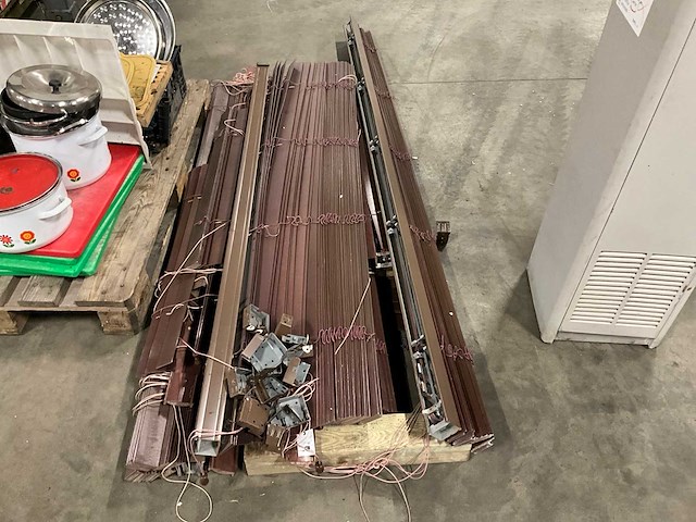 Partij zonwering - afbeelding 1 van  3