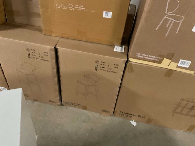 Partij zuiver / white label meubels & woonaccessoires - afbeelding 21 van  28