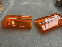 Partij zwaailampkappen - afbeelding 3 van  4