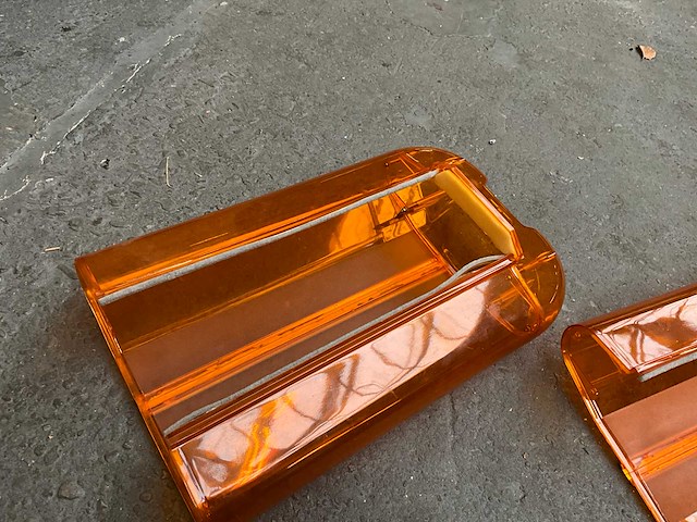 Partij zwaailampkappen - afbeelding 4 van  4