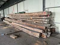 Partij zwaar constructiehout en gelamineerde houten balken – 47 stuks – kopmaat tot ca. 310 × 175 mm – lengte tot ca. 10,05 m - afbeelding 4 van  10