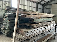Partij zwaar houten balkhout – 207 stuks – ca. 20,6 m³ – lengtes tot 5,9 m - afbeelding 10 van  10