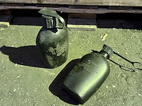 Partij zwarte kunststof veldflessen - afbeelding 1 van  3