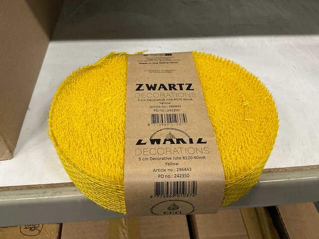 Partij zwartz 5cm decorative jute 8120 40mr yellow (57x) - afbeelding 1 van  1
