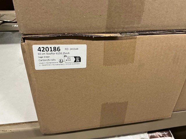 Partij zwartz sizoflor 60cm 6150 25mr sage green (24x) - afbeelding 4 van  4