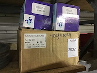 Partij zwembad installatiemateriaal - afbeelding 1 van  4