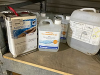 Partij zwembad onderhoudsmiddelen - afbeelding 2 van  2