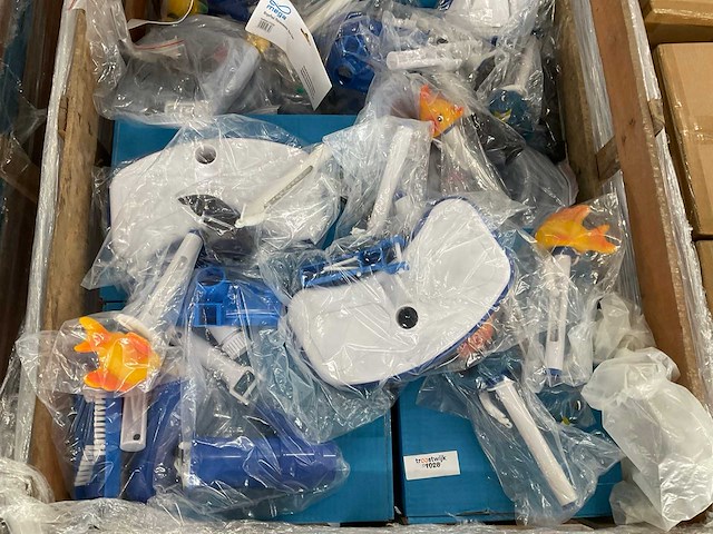 Partij zwembad toebehoren in pallet - afbeelding 3 van  3