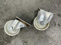 Partij zwenk en vaste wielen - afbeelding 2 van  2