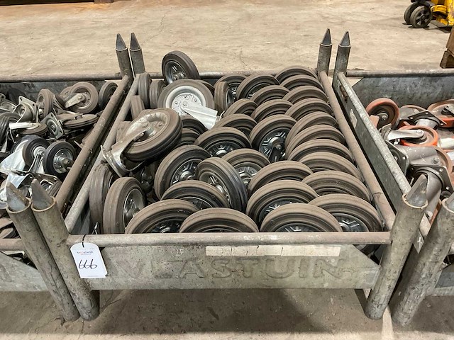 Partij zwenkwielen - afbeelding 1 van  4