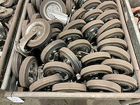 Partij zwenkwielen - afbeelding 3 van  4