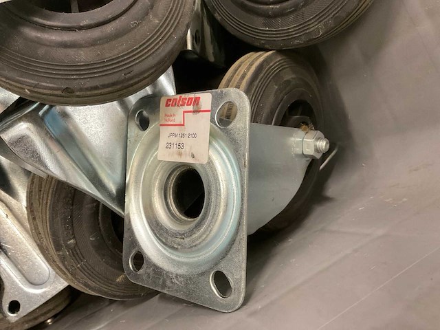 Partij zwenkwielen - afbeelding 3 van  6