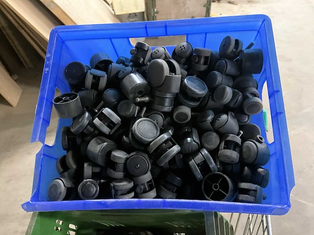 Partij zwenkwielen - afbeelding 2 van  5