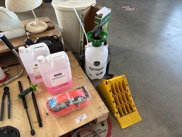 Partije gereedschap en magazijn toebehoren - afbeelding 7 van  12