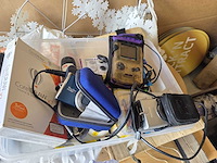 Partijhandel | complete inhoud van 3 stellingvakken met gereedschap, elektronica, horeca-artikelen en diversen - afbeelding 7 van  87