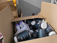 Partijhandel | complete inhoud van 3 stellingvakken met gereedschap, elektronica, horeca-artikelen en diversen - afbeelding 18 van  87
