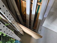 Partijhandel | complete inhoud van 3 stellingvakken met gereedschap, elektronica, horeca-artikelen en diversen - afbeelding 53 van  87