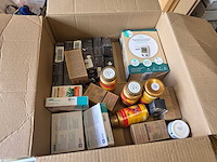 Partijhandel | complete inhoud van 3 stellingvakken met gereedschap, elektronica, horeca-artikelen en diversen - afbeelding 77 van  87