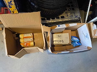 Partijhandel | complete inhoud van 3 stellingvakken met gereedschap, elektronica, horeca-artikelen en diversen - afbeelding 68 van  82