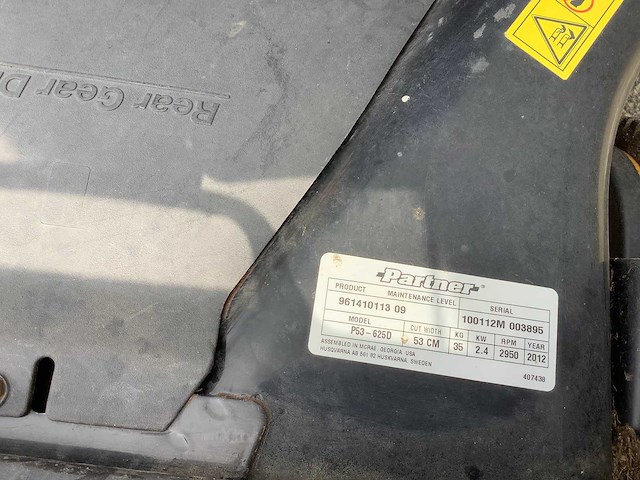 Partner - p 53 - grasmaaier - afbeelding 5 van  6