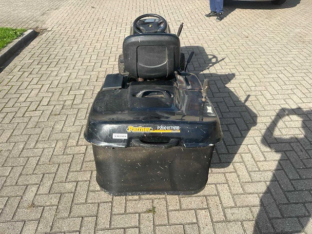 Partner - zitmaaier - afbeelding 4 van  6