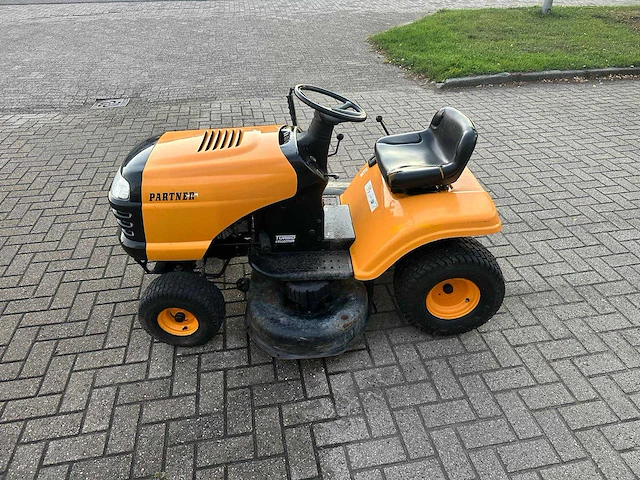 Partner - zitmaaier - afbeelding 7 van  7