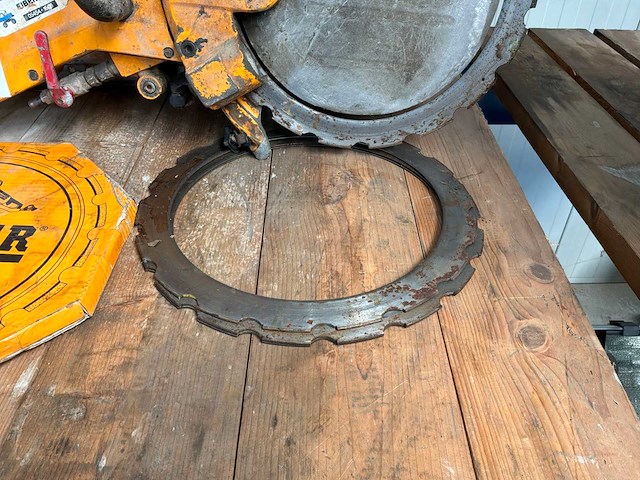 Partner hydraulische betonzaag - afbeelding 4 van  6