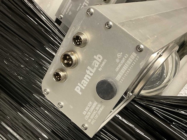 Partus / plantlab ra-300 3ch industriële growlight (70x) - afbeelding 4 van  4