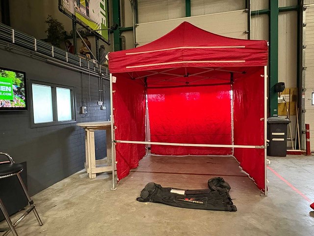 Party tent - afbeelding 7 van  7
