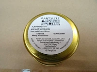Partylite - ct2165b - merry maraschino candle tins (576x) - afbeelding 3 van  4