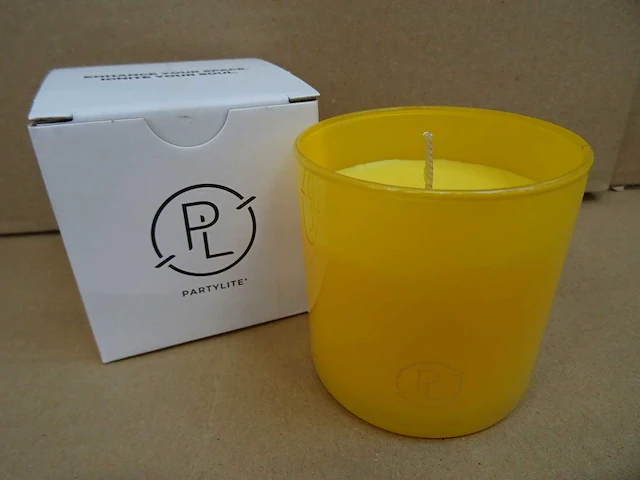 Partylite - g10y2195 - banana soleil mini jar candle (600x) - afbeelding 1 van  3