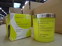Partylite - g141811 - wild lemongrass citronella speciality jar candle (576x)