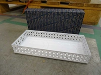 Partylite - p92783 - white pierced double jar holder (1040x)