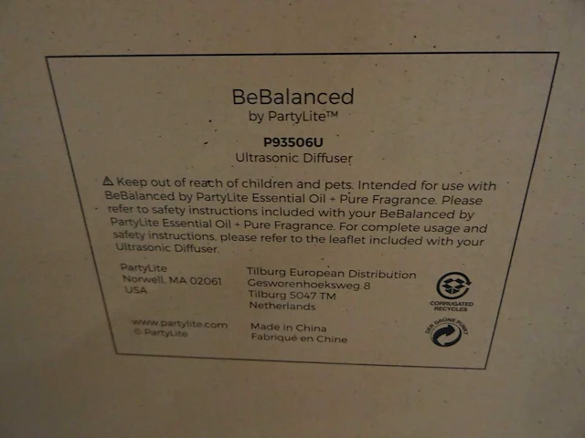 Partylite - p93506u - bebalanced ultrasonic electric essential oil diffuser (16x) - afbeelding 2 van  2