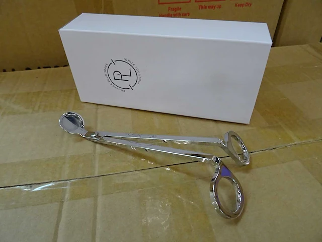Partylite - p93800 - chrome candle wick snipper (630x) - afbeelding 1 van  3
